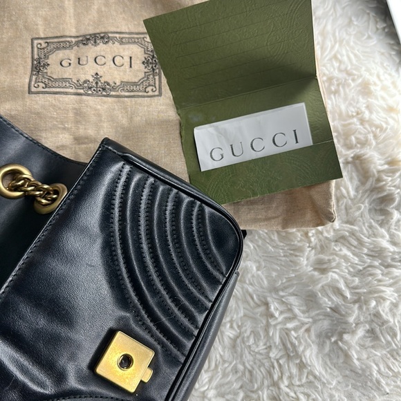 GG MARMONT SMALL SHOULDER BAG - Picture 5 of 9